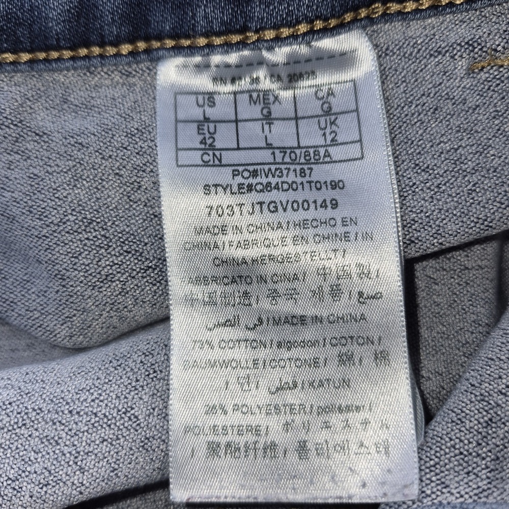GUESS Denim Mini Skirt Large Blue Button Front Distressed Frayed Raw Hem Pockets - Picture 11 of 12